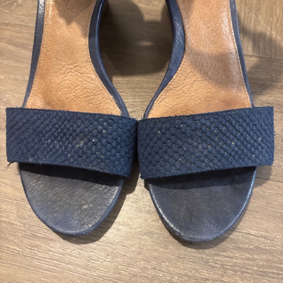 Ugg Australia Char Mar Wedge Leather Ankle Strap in Navy Blue - Picture 7 of 8